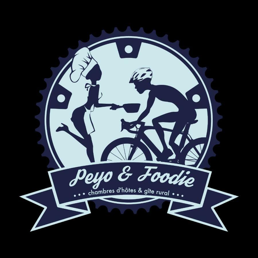 Peyo Et Foodie Escou Екстериор снимка